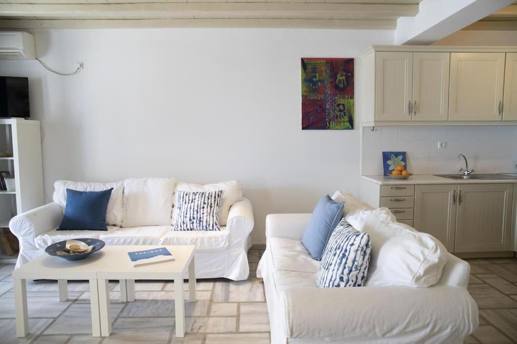 Beachfront 2Br Apartment - Free Parking リバディオン エクステリア 写真