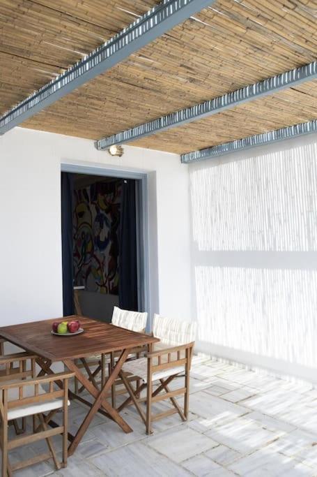 Beachfront 2Br Apartment - Free Parking リバディオン エクステリア 写真
